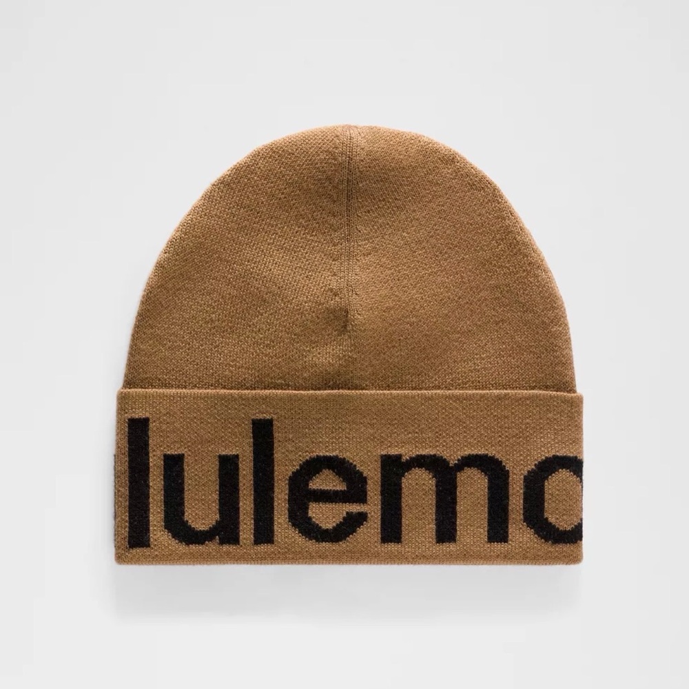 ⭐️NWT Lululemon Wordmark Merino Wool Skull Beanie⭐️